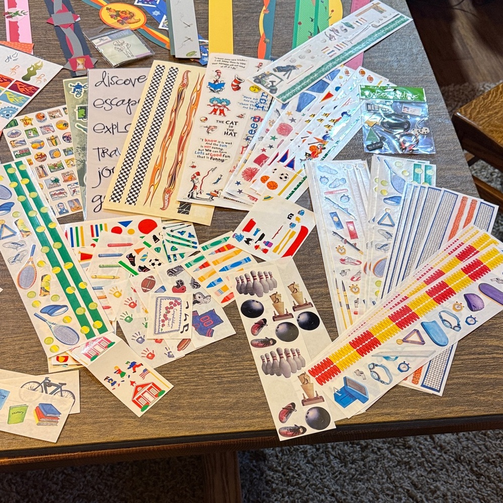 School Scrapbooking Set - from Young to Graduation - Picture 8 of 8
